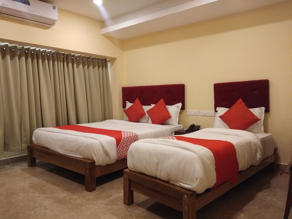 Deluxe Triple Room - Photo 10