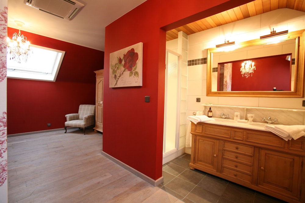 Quadruple Room (L'Armour) photo 2