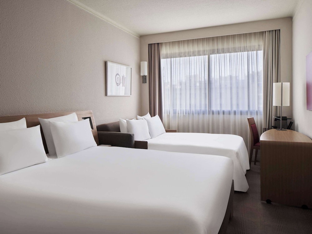 Executive Room, Acropolis View, 1 Double Bed and 1 Double Sofa Bed