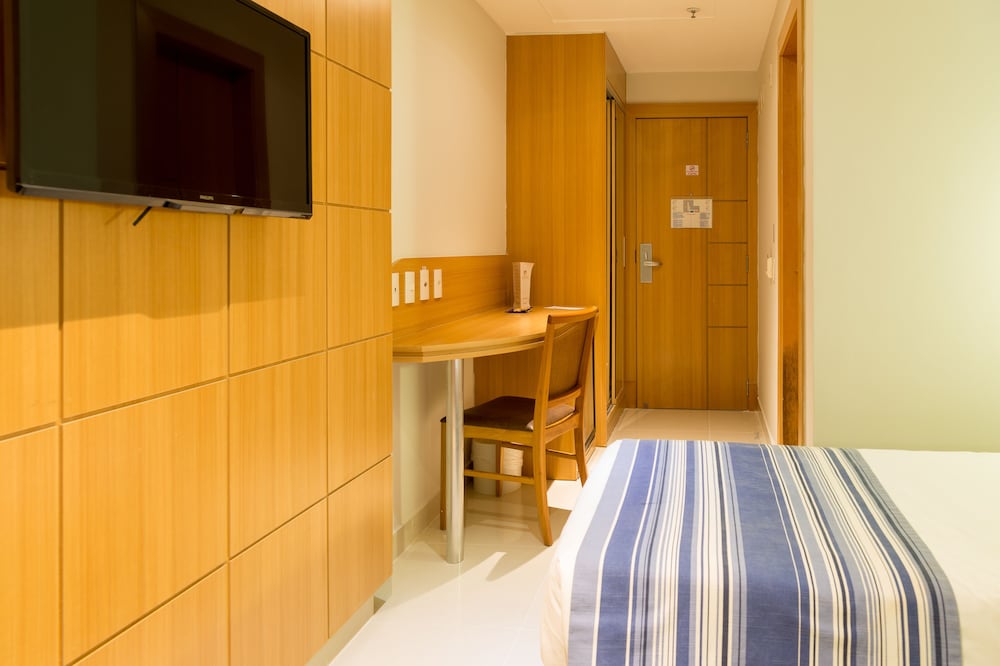 Family Triple Room (Deluxe) photo 1
