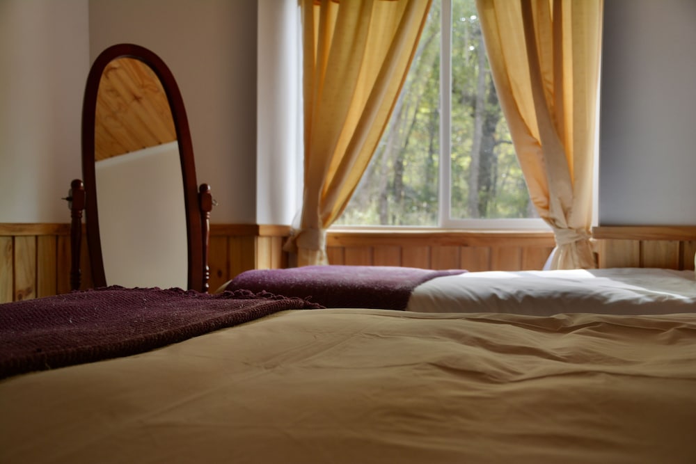 Standard Cottage, Multiple Beds