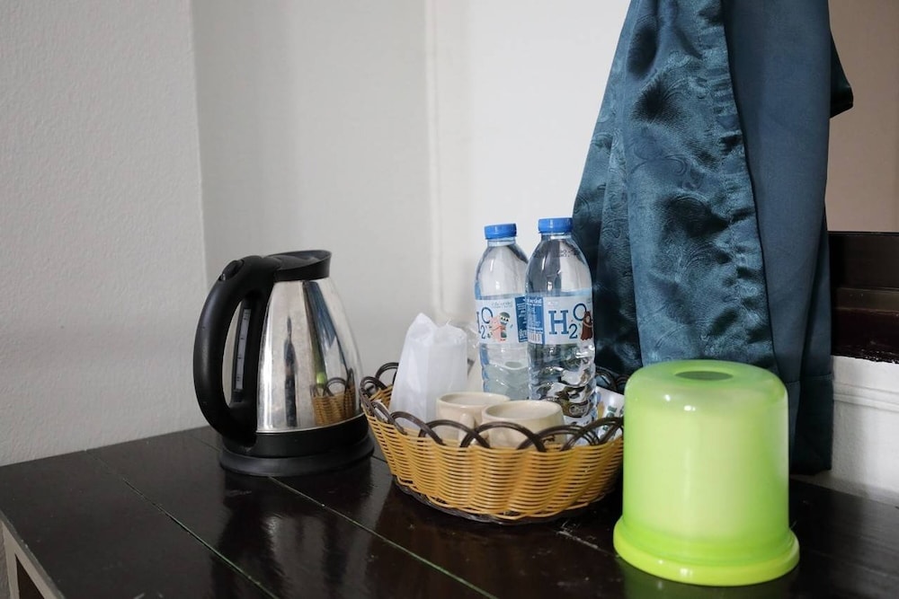 Standard Double Room - Photo 16