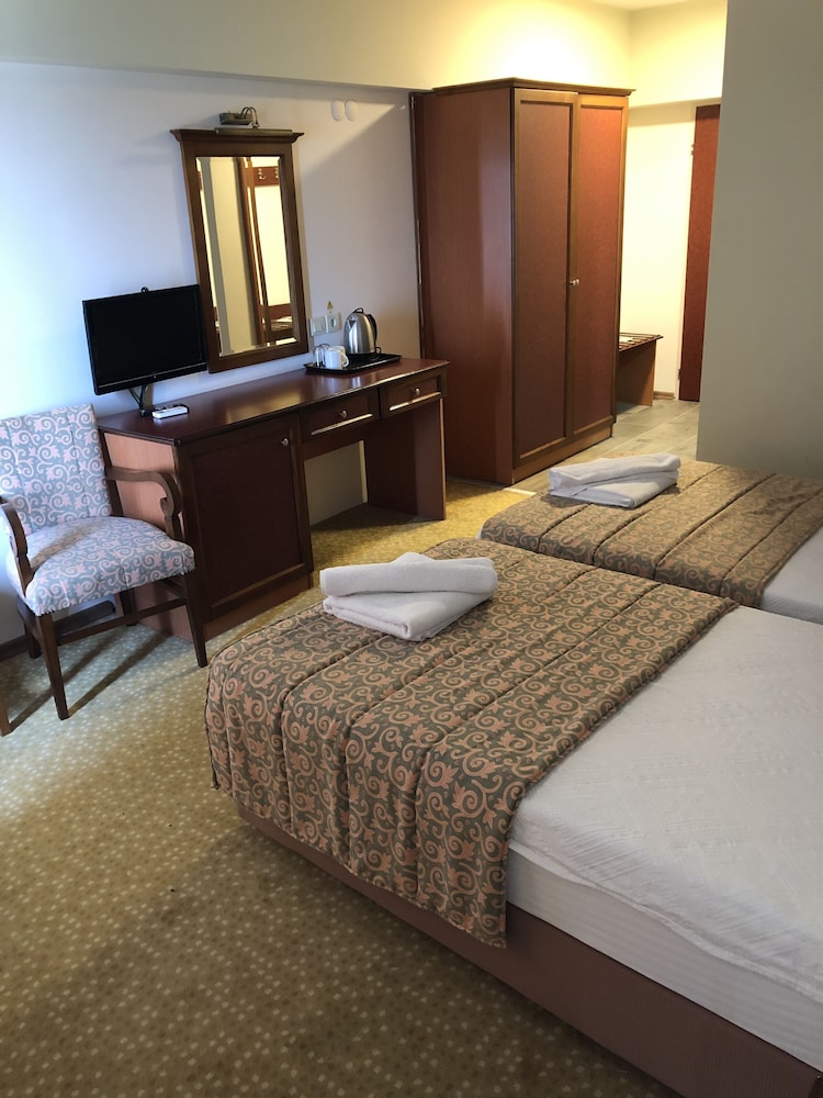Economy Double or Twin Room