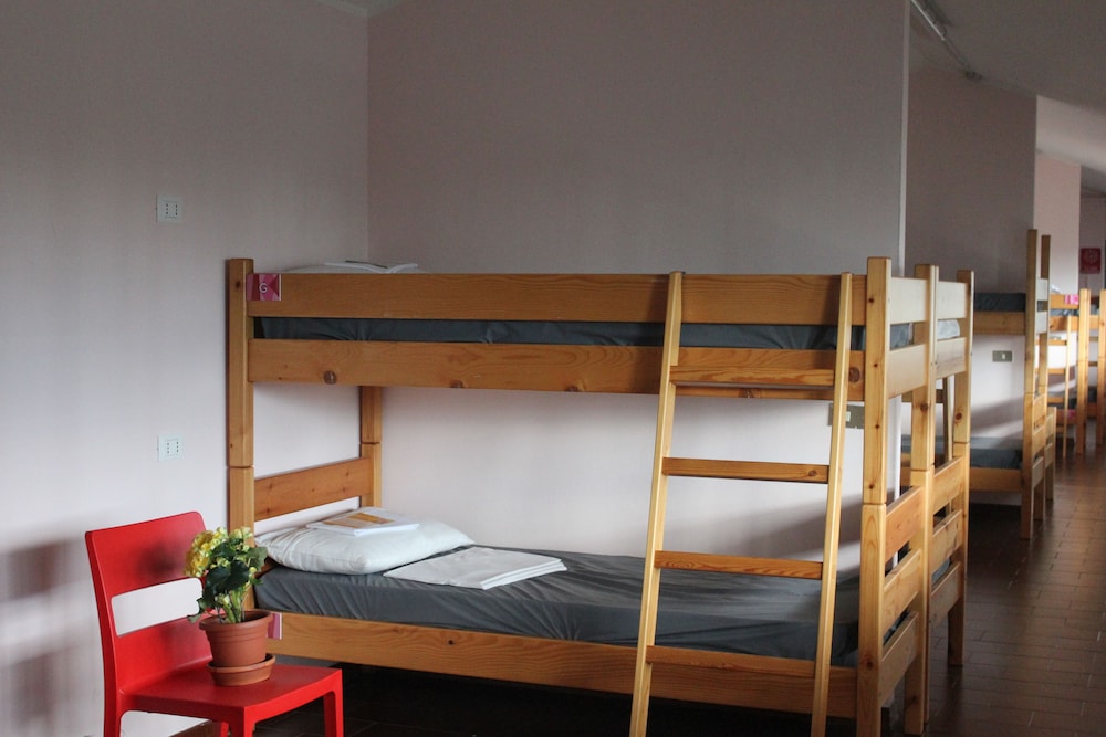Shared Dormitory, Women only, Private Bathroom (12-Bed)