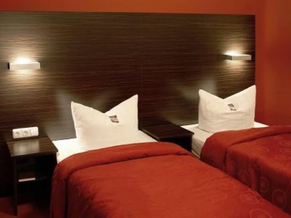 Triple Room - Photo 2