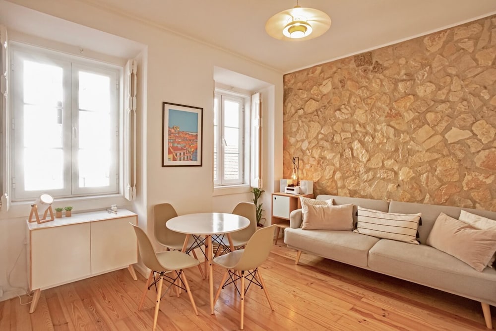 Apartment (1 Bedroom)