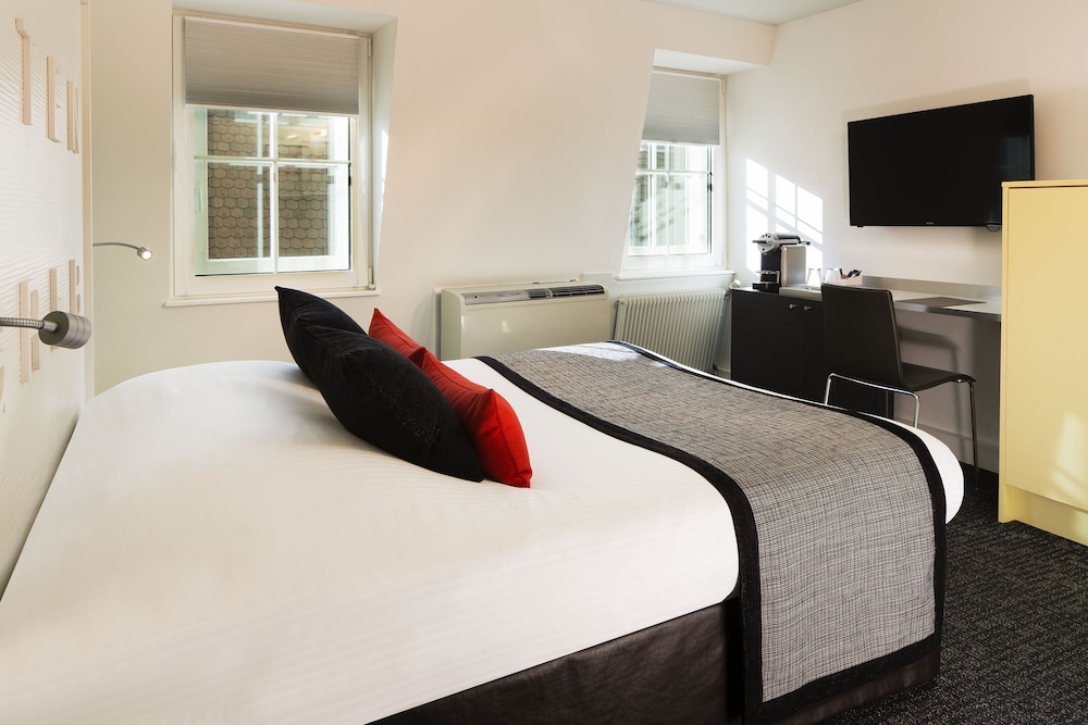 Standard Double Room - Photo 1