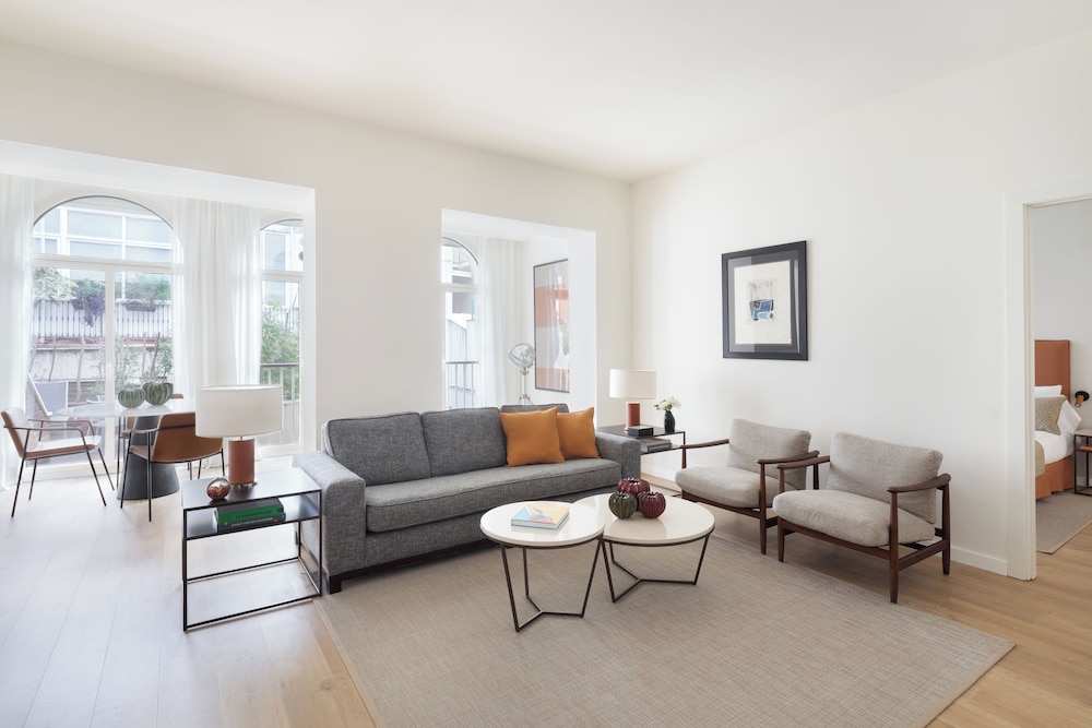 Exclusive Apartment, 2 Bedrooms, Terrace photo 2
