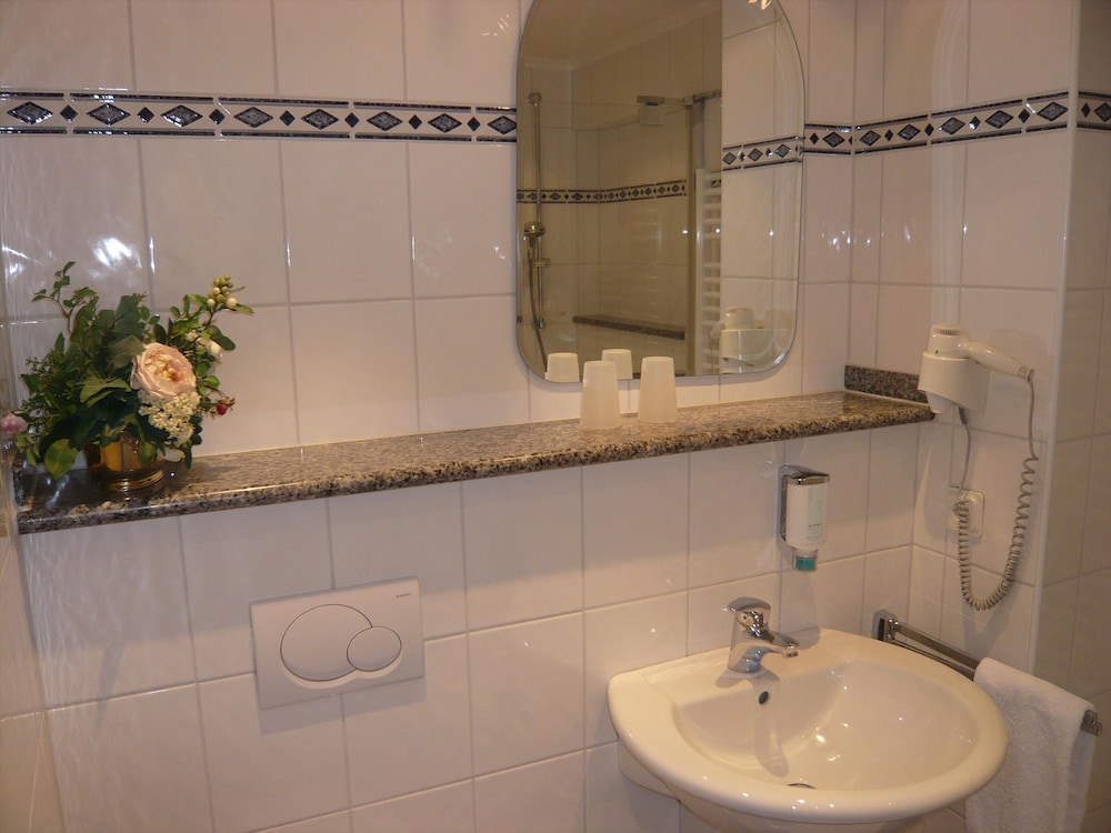 Comfort Double Room - Photo 5