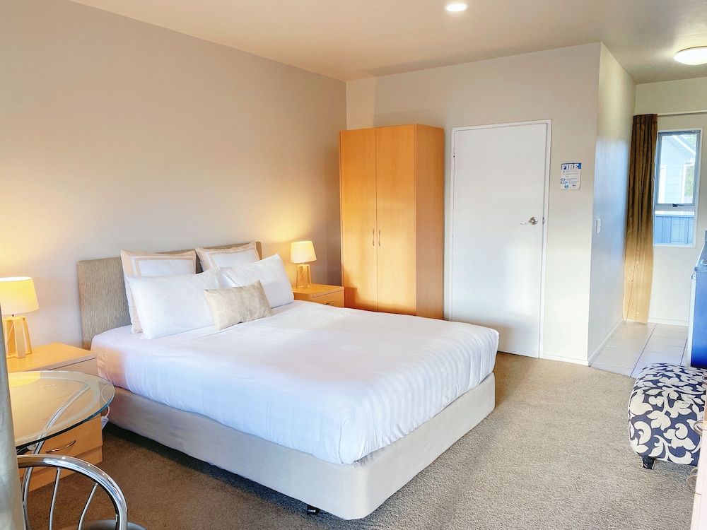 Studio Suite photo 2
