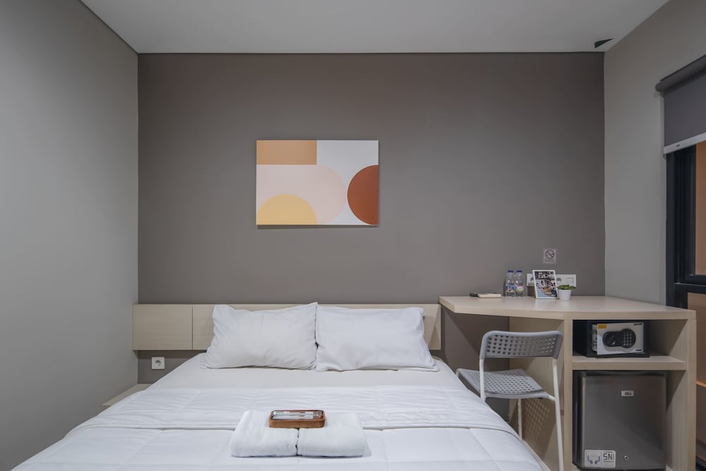 Deluxe Room, Balcony