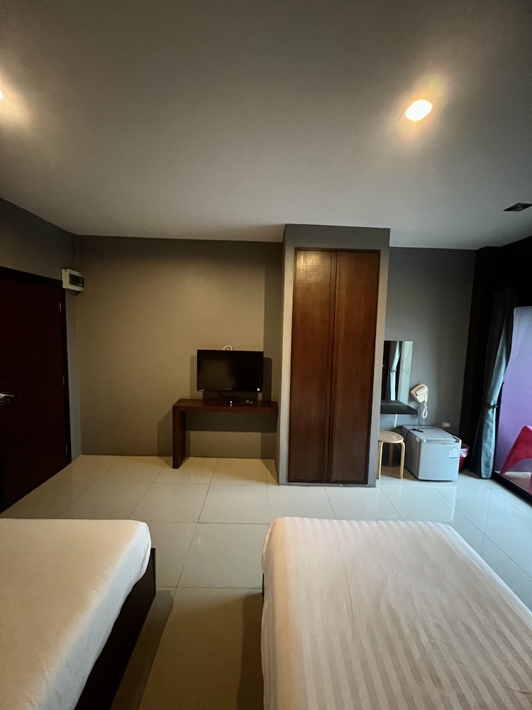 Standard Room photo 2