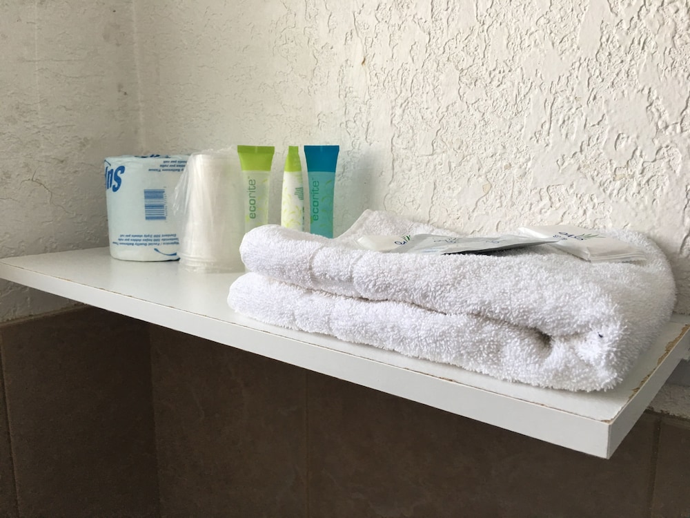 Circle S Lodge, Photo 5