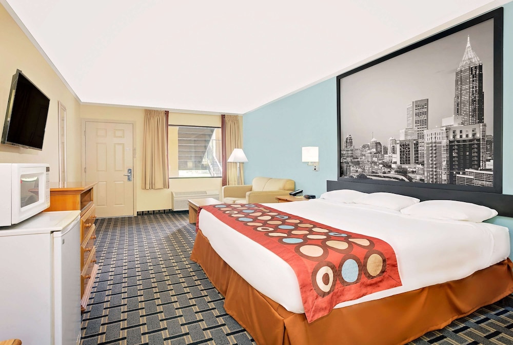 Room, 1 King Bed, Non Smoking photo 3