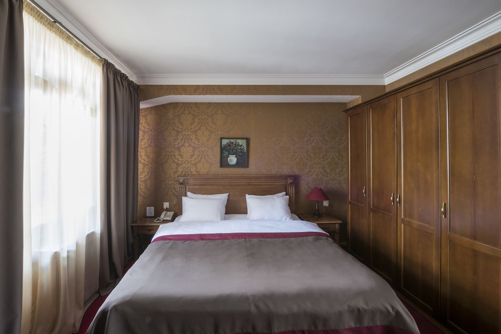 Luxury Apartment, 1 Bedroom, City View photo 2
