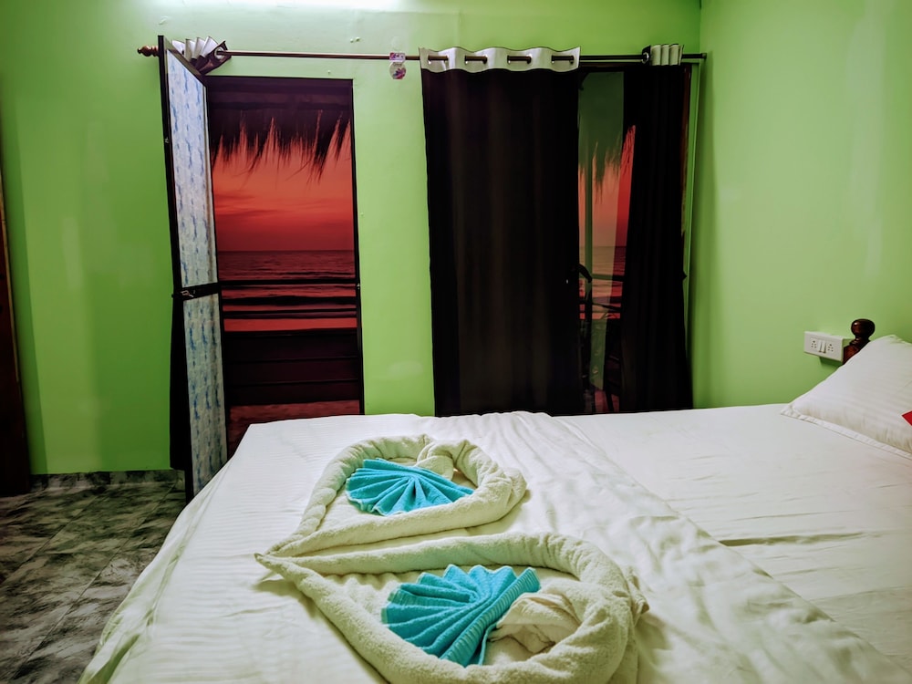 Room, 1 Bedroom, Beach View