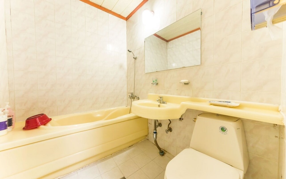 Deluxe Double Room, 1 Double Bed photo 3