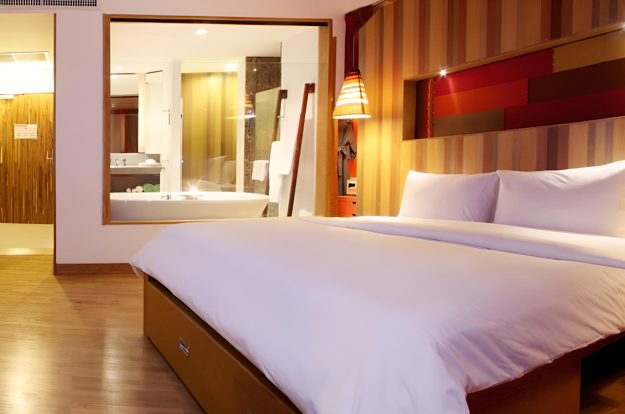 Superior Room (Siam Wing) - Photo 1