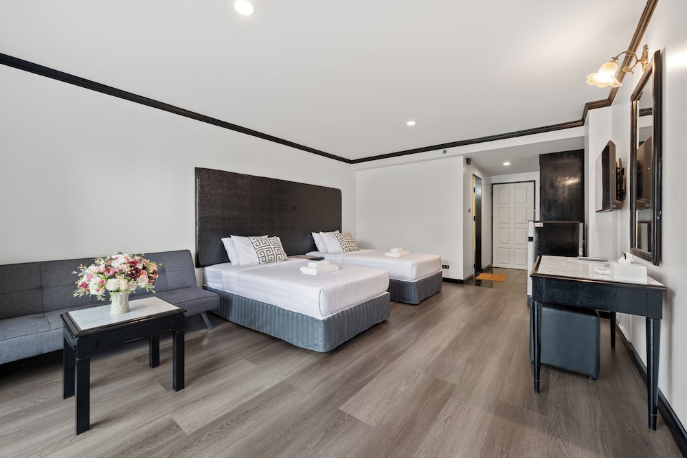 Standard Twin Room photo 2