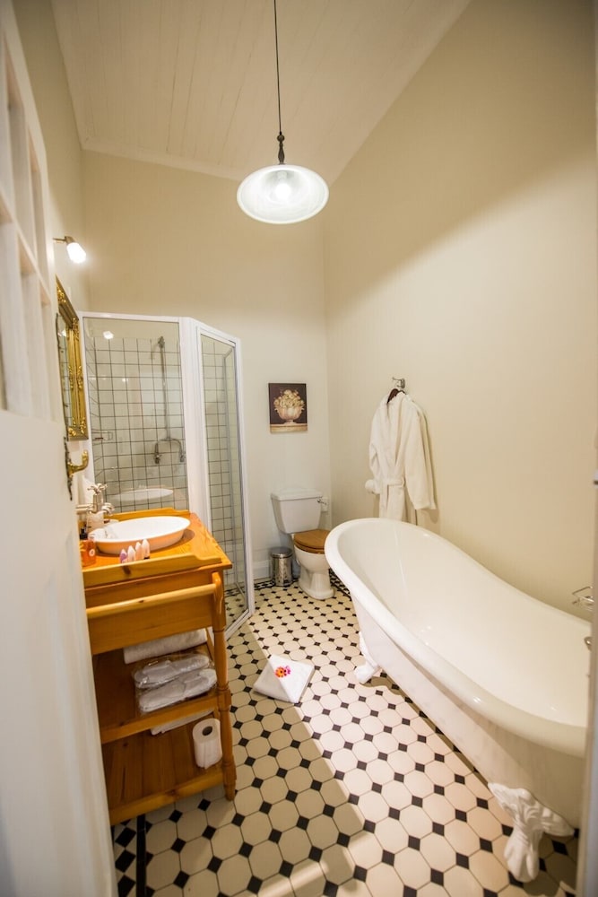 Luxury Double Room - Octavius photo 3