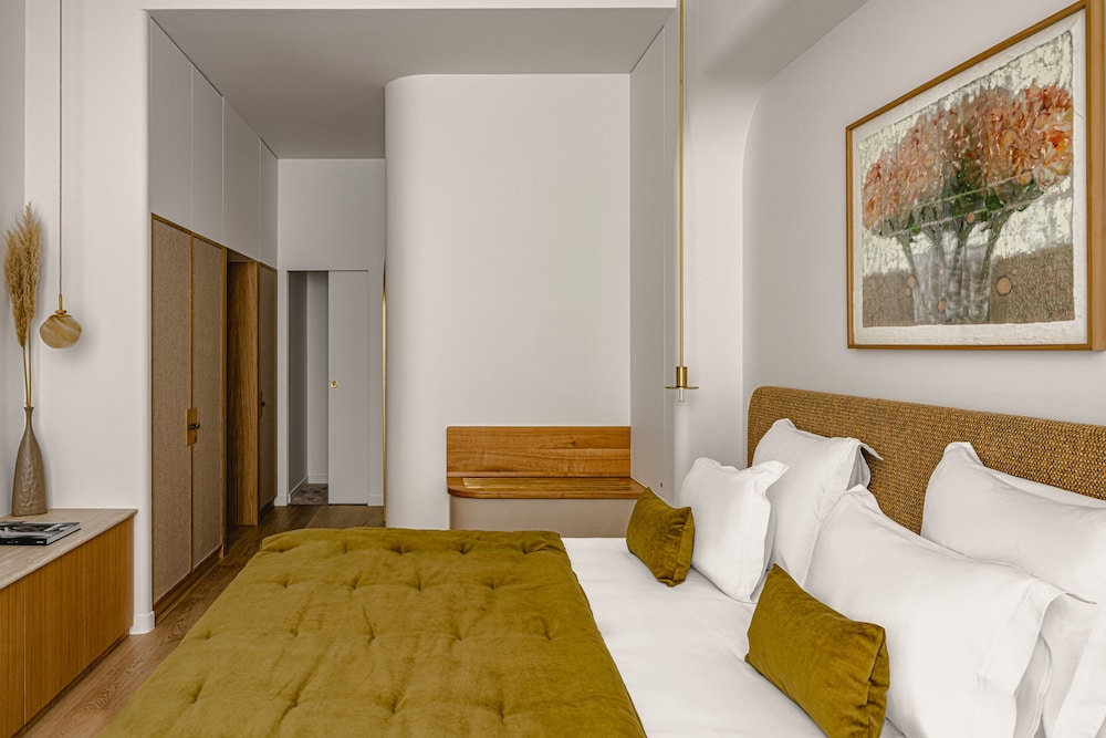 Superior Suite, Ensuite photo 3