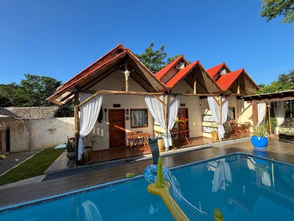 Premium Cabin, 1 Bedroom, Pool View, Poolside photo 1