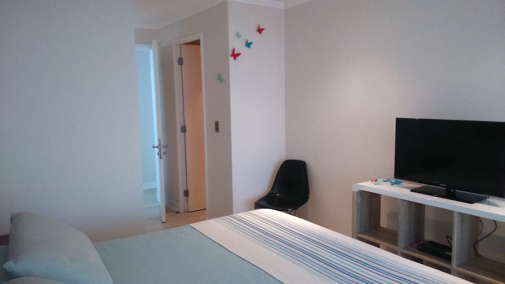 Family Apartment, 3 Bedrooms, Sea View photo 3