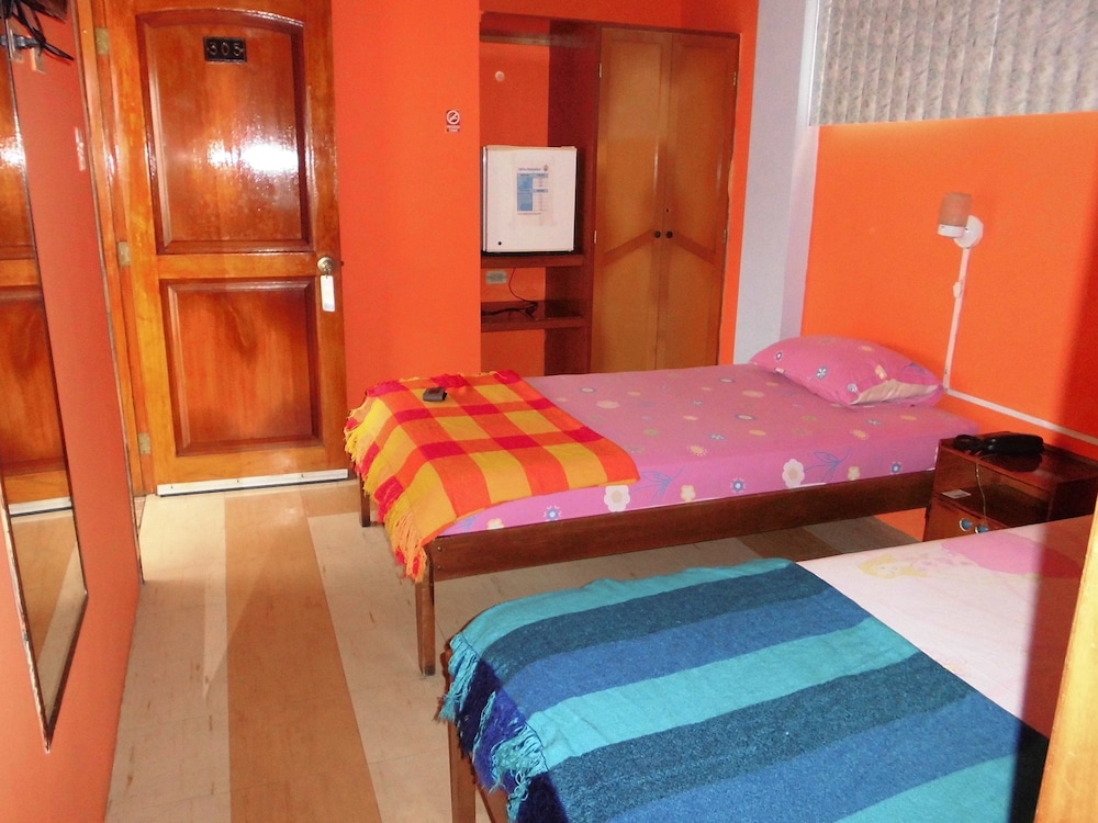 Standard Twin Room, 2 Twin Beds photo 3