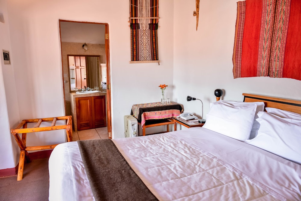 Suite, Balcony