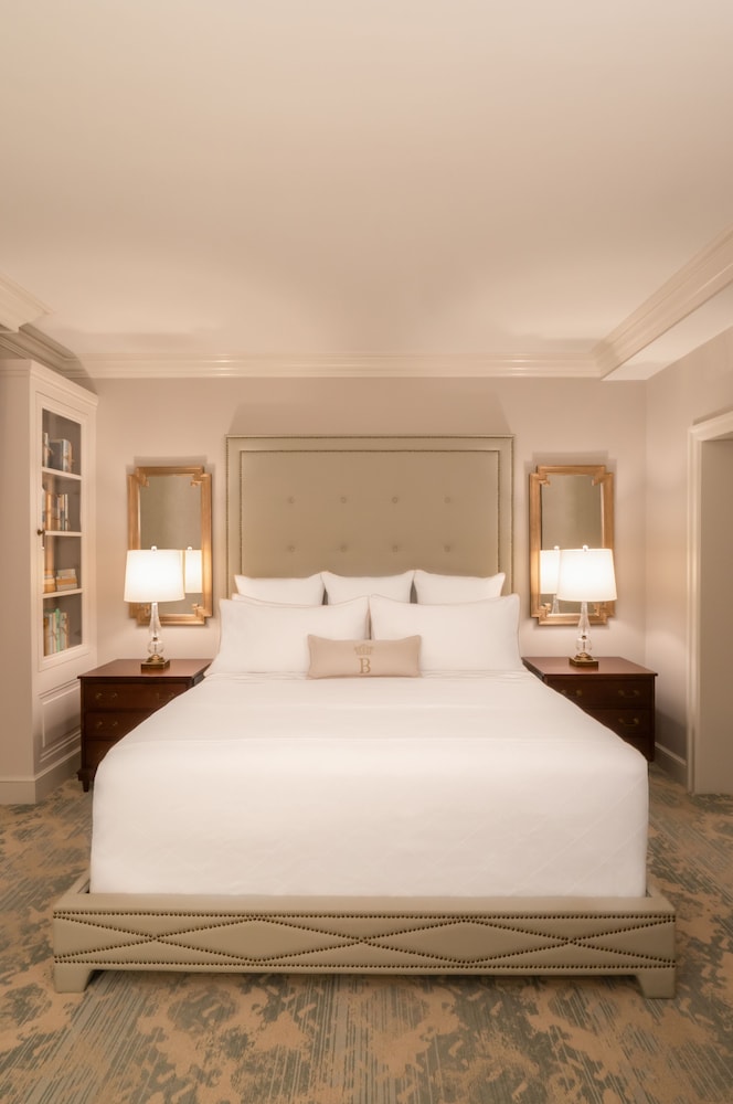 Junior Suite, 1 King Bed photo 2