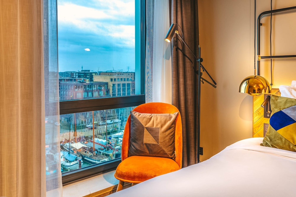 Superior Twin Room photo 3