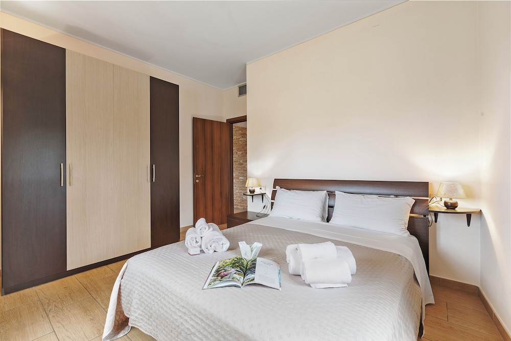 Family Apartment, 1 Bedroom (Appartamento Vittoriale)