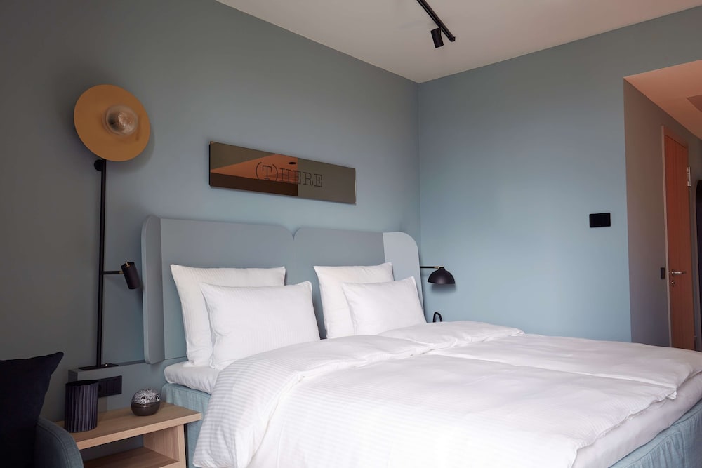 Standard Room (King) - Photo 1