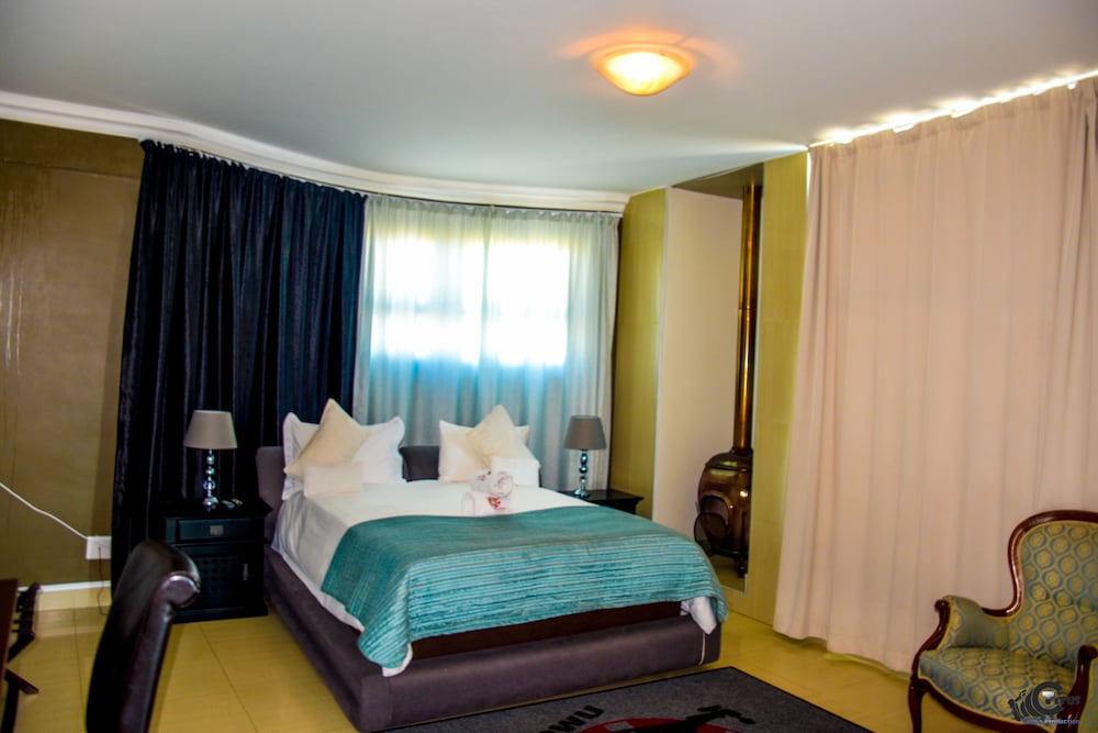 Suite photo 1