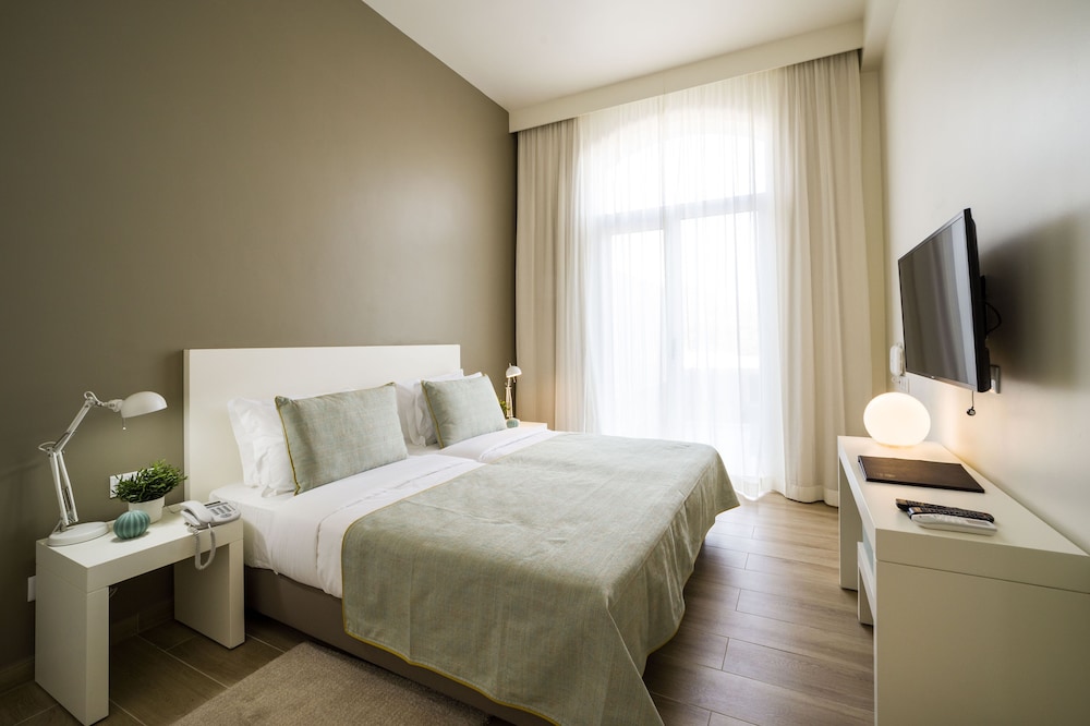 Family Double or Twin Room, Bay View