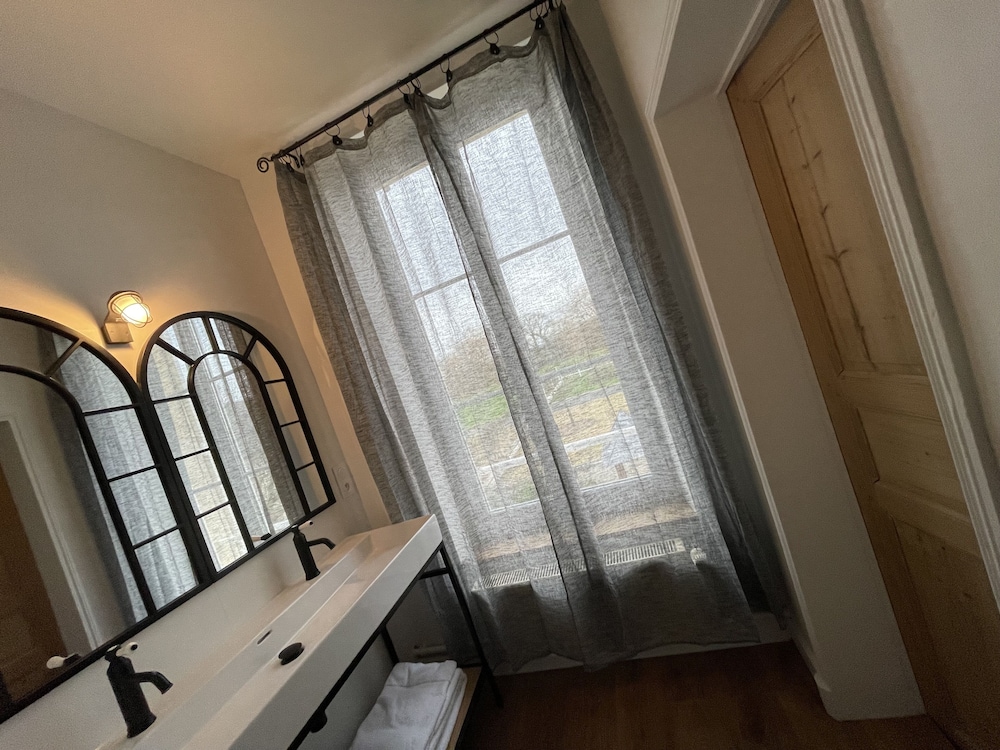 Superior Double Room, Ensuite (Maléfique) photo 2