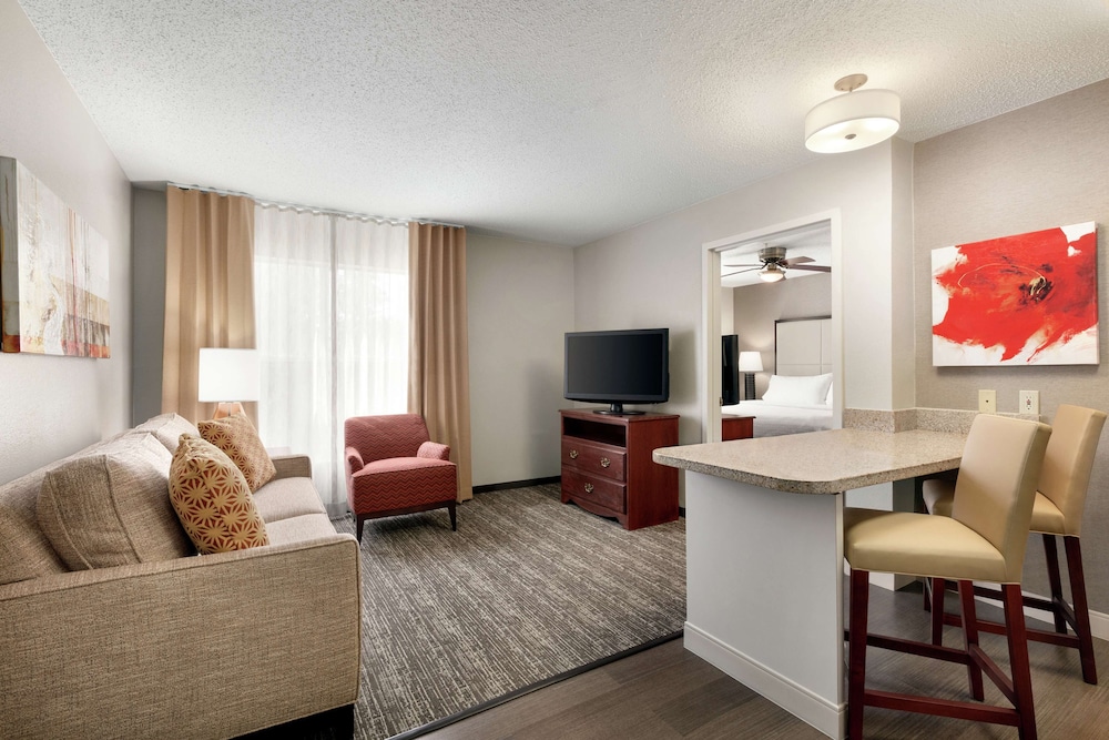 Suite, 1 Bedroom, Non Smoking - Photo 2
