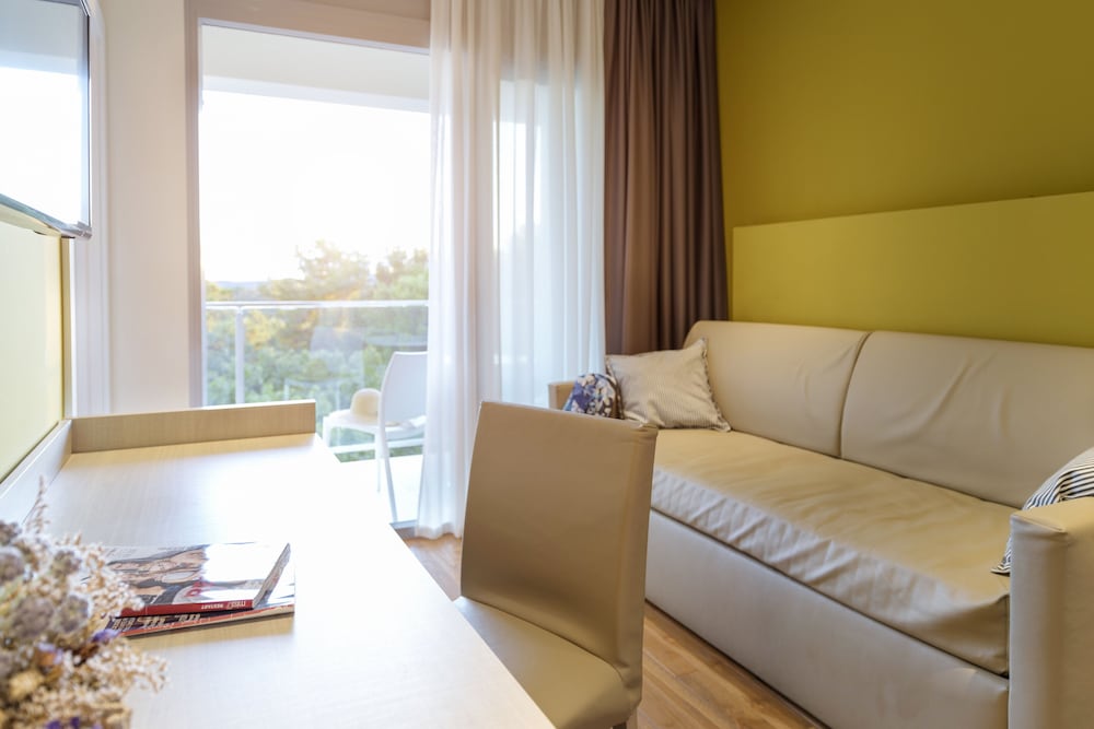 Superior Double Room, Park View photo 3