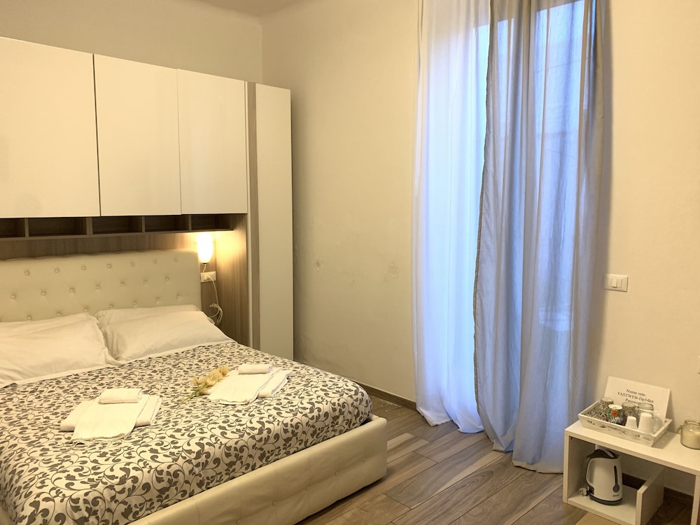 Luxury Triple Room, 1 Bedroom, Terrace photo 1