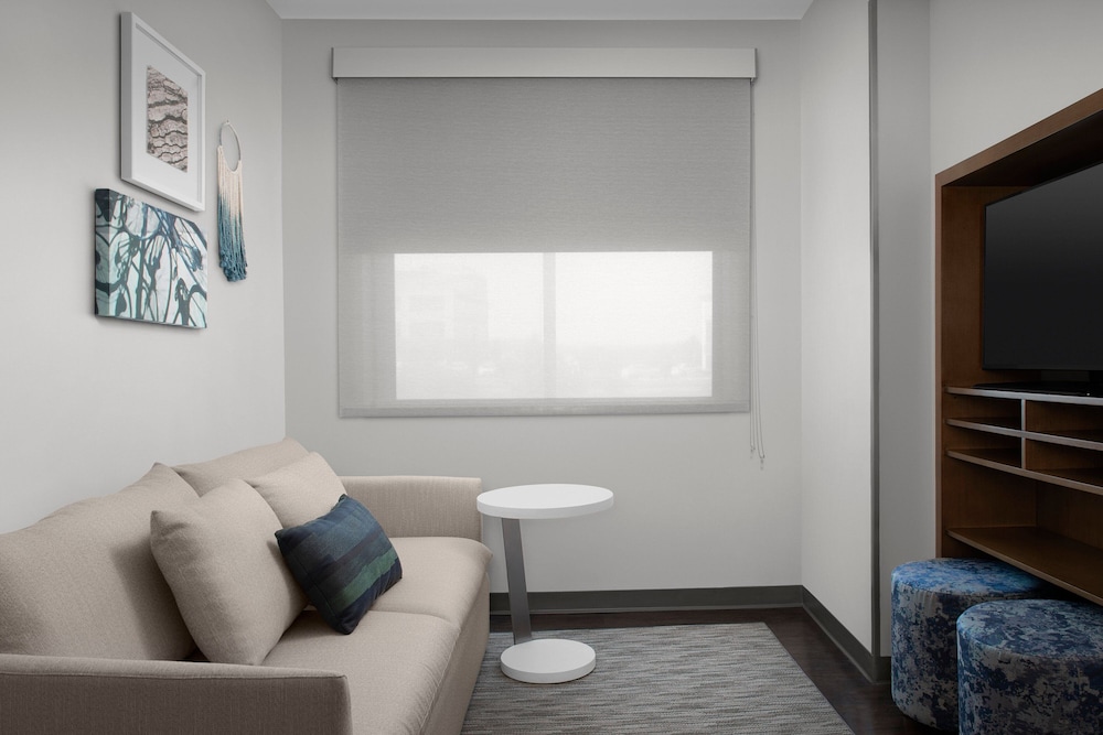 Suite, 1 Bedroom photo 3