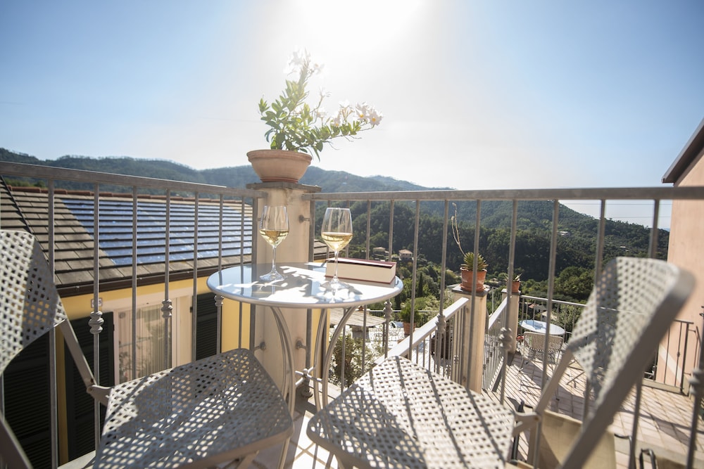 Double Room, Terrace, Hill View - Photo 7
