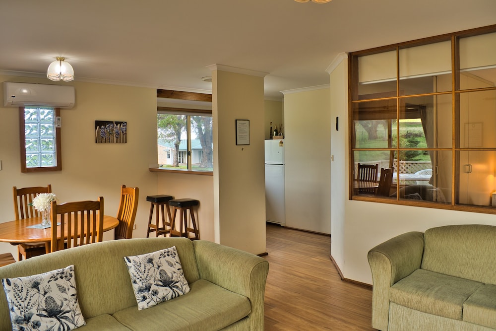 Standard Cabin, 1 Bedroom, Kitchen photo 3