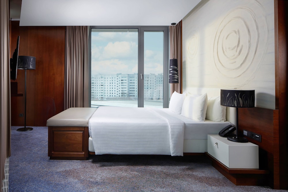 Executive Suite, 1 Bedroom (Hospitality)