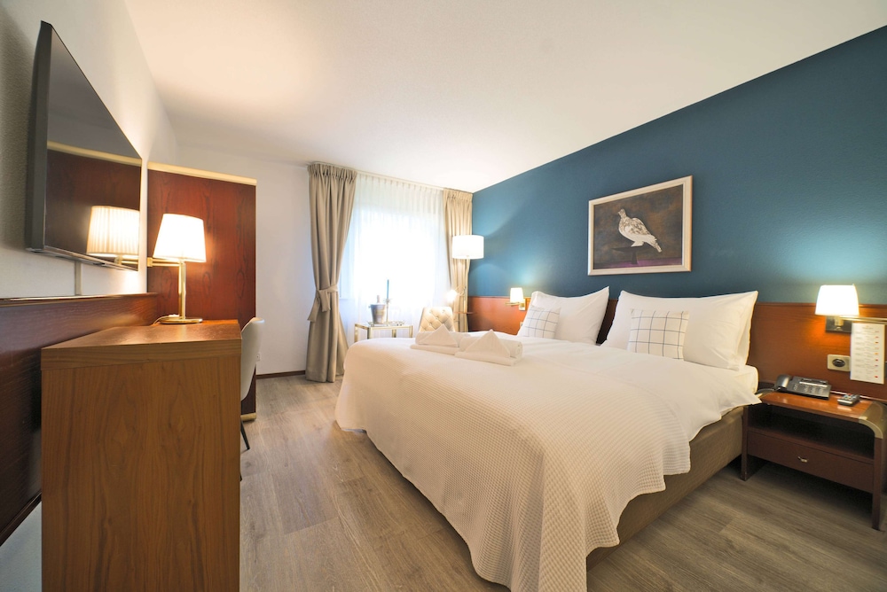 Superior Room, 2 Twin Beds - Photo 15