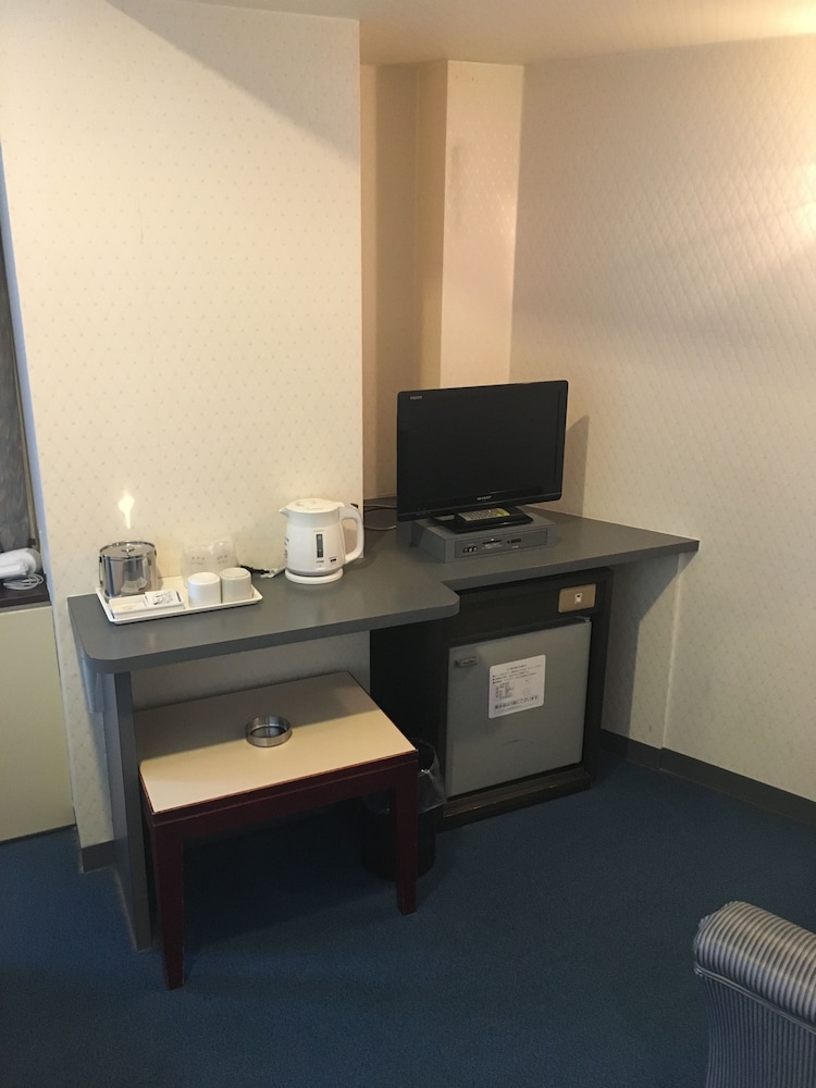 Double Room, Non Smoking D6N Train View (4, 6F) photo 3