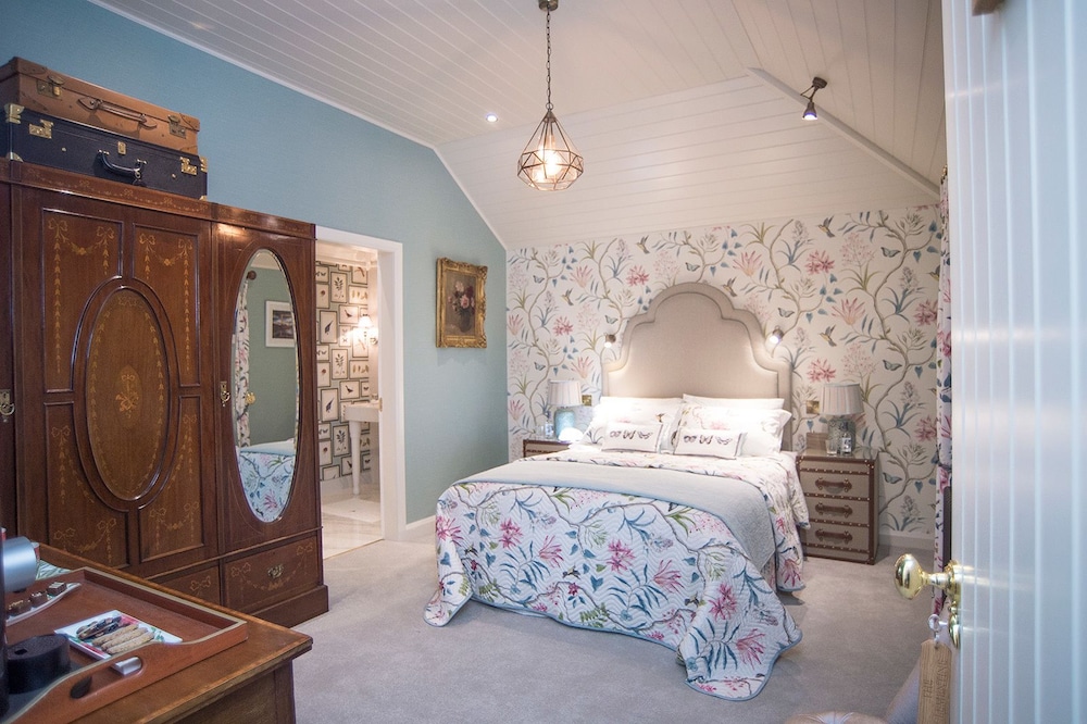 Superior Double Or Twin Room photo 1