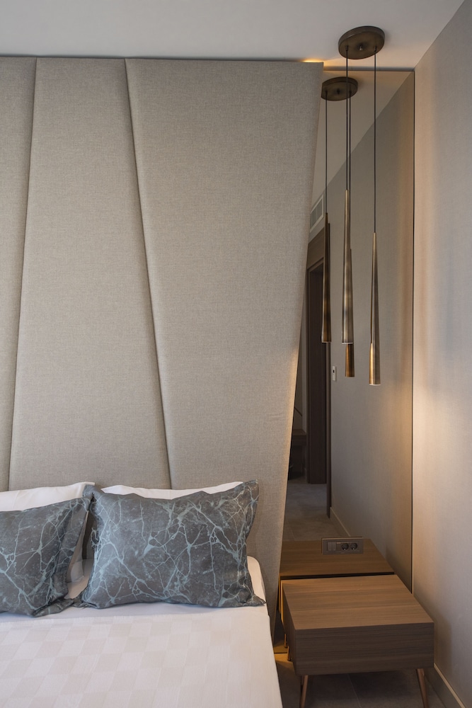 Exclusive Room - Photo 20