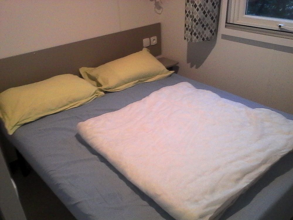 Mobile Home, 3 Bedrooms, Non Smoking photo 3