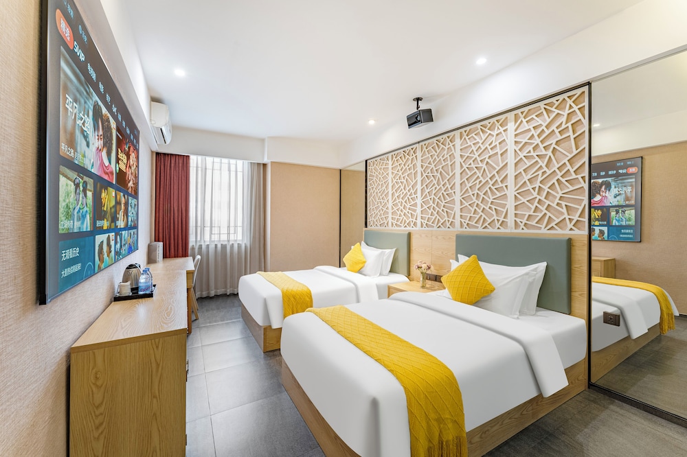 Business Double Room, Multiple Beds, City View