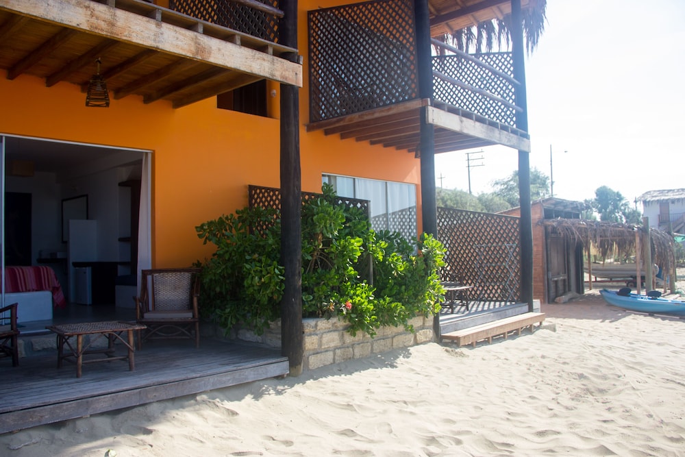 Standard Room, 1 Queen Bed with Sofa bed, Sea View photo 2